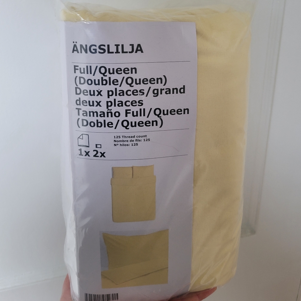Full/Queen Pale Yellow Ikea Duvet Cover